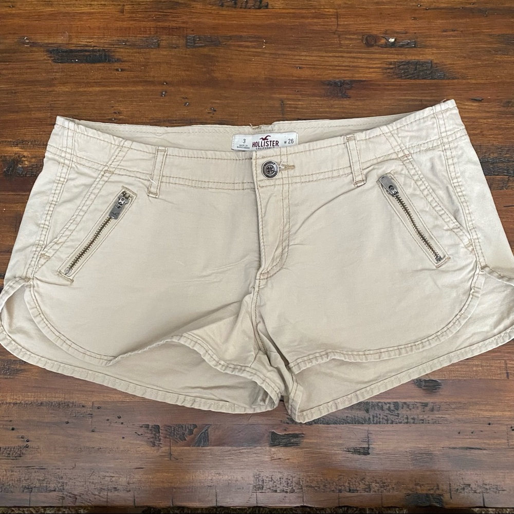 Hollister Tan Beige Shorts Size 3 26W
